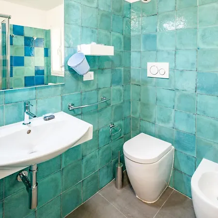 Umema Альбенга