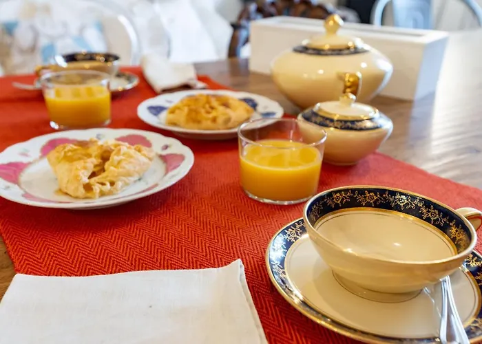 فندق مبيت وإفطار Umema ألبينغا